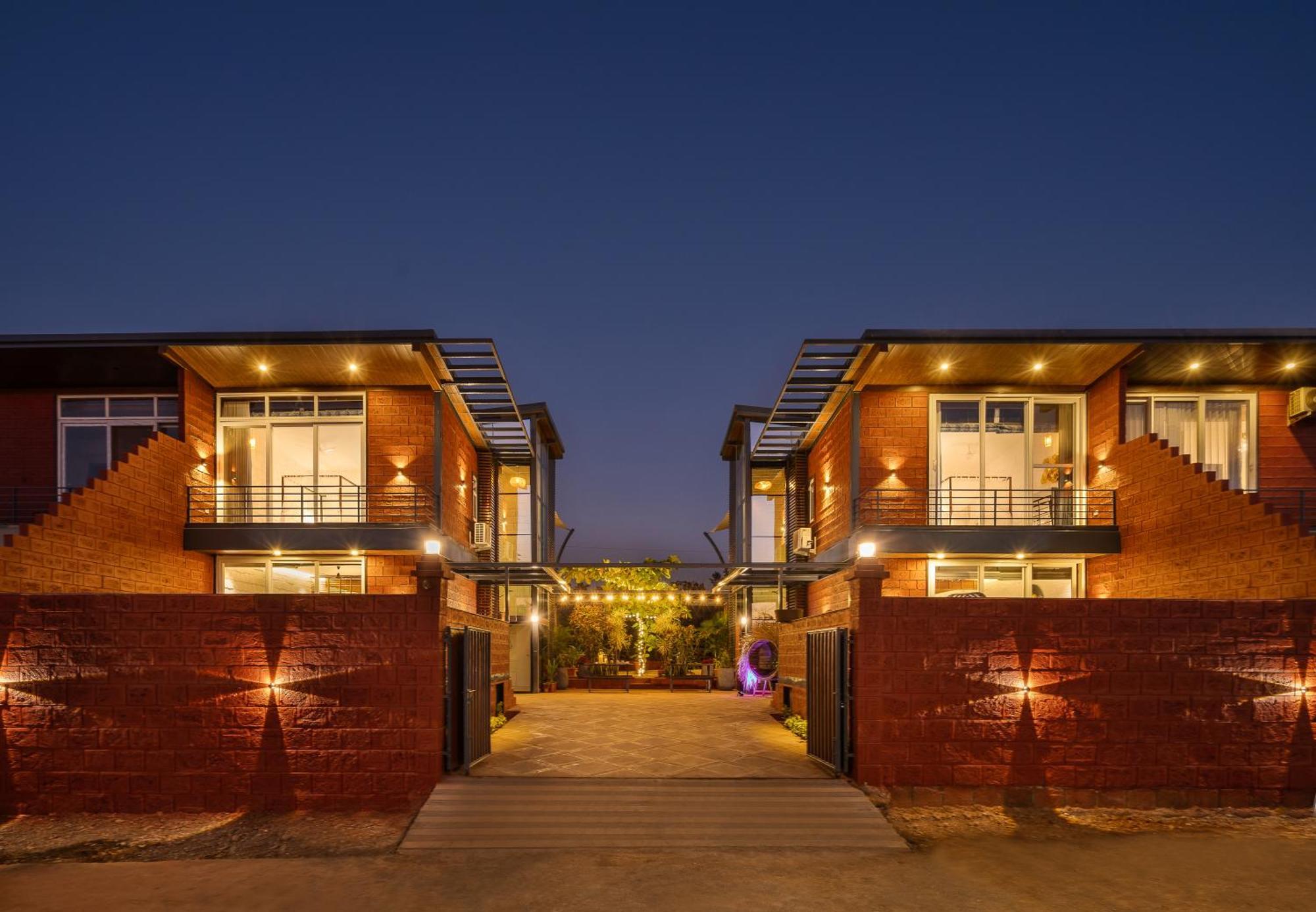 Saffronstays Calvin - 3 Bedroom Pool Villa In Lonavala Luaran gambar
