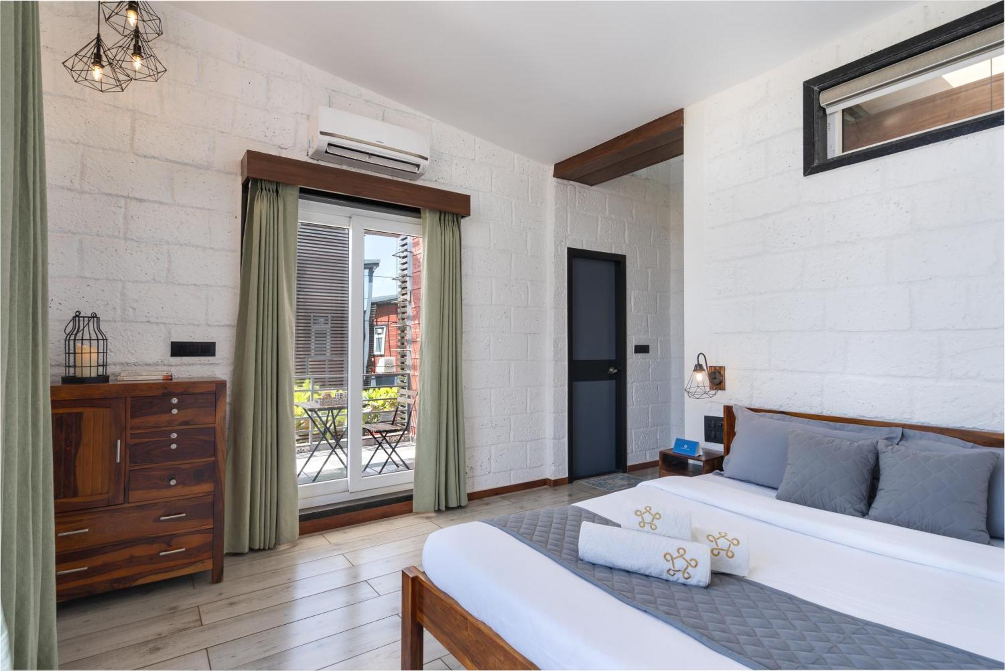 Saffronstays Calvin - 3 Bedroom Pool Villa In Lonavala Luaran gambar
