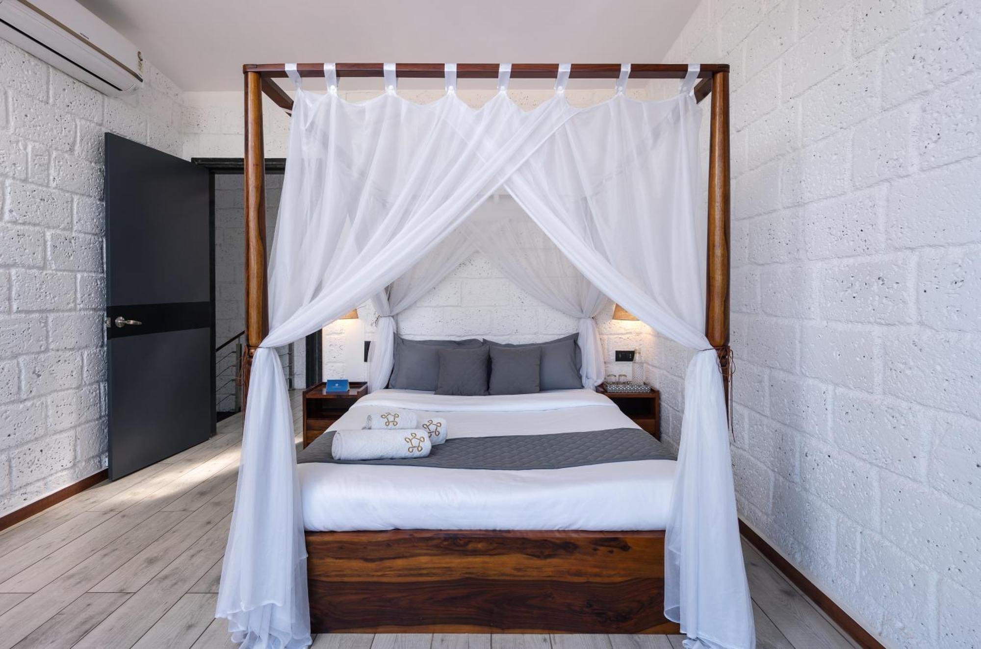 Saffronstays Calvin - 3 Bedroom Pool Villa In Lonavala Luaran gambar