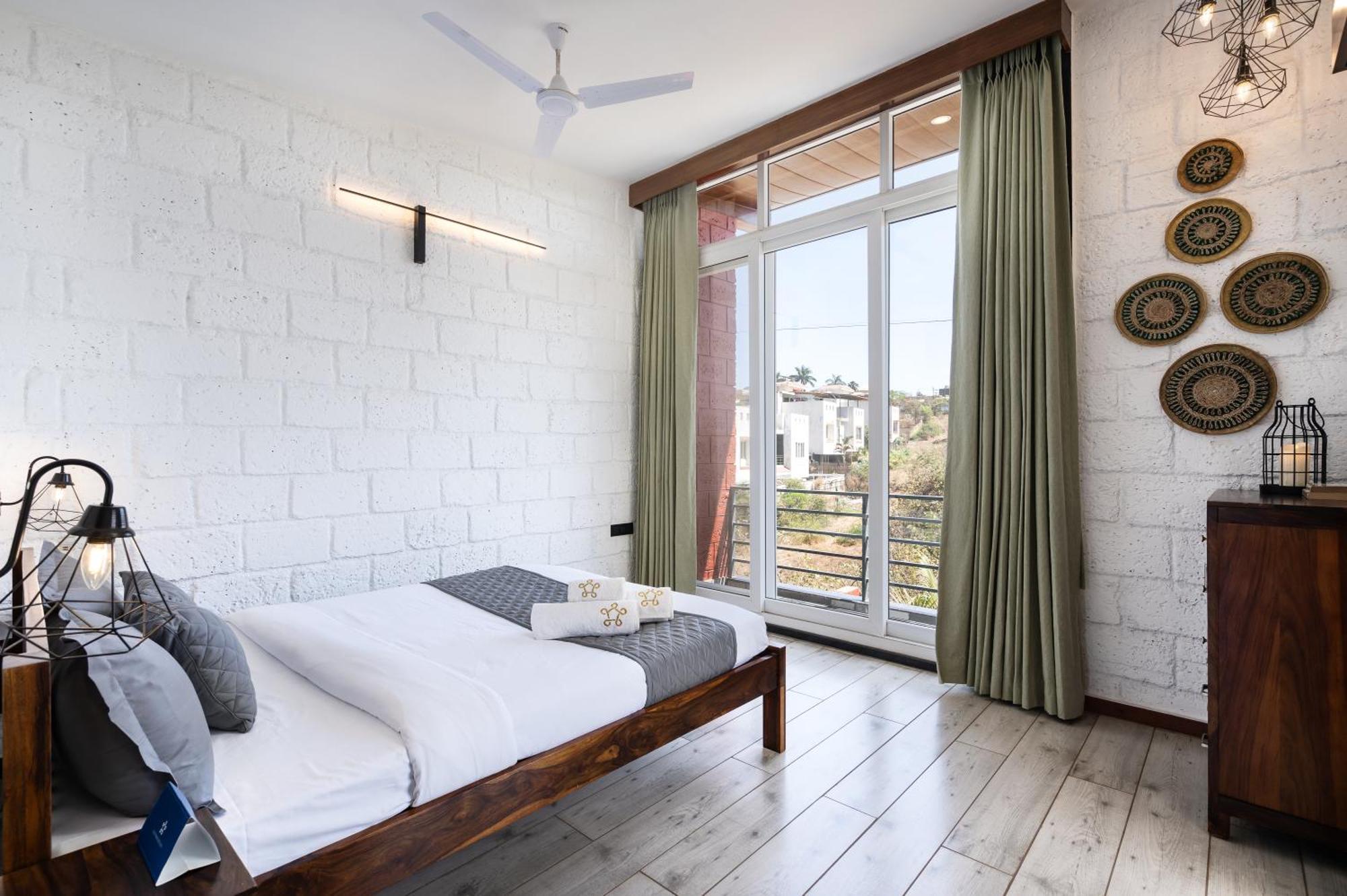 Saffronstays Calvin - 3 Bedroom Pool Villa In Lonavala Luaran gambar